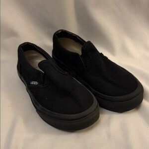 Vans Kids Slip-On Canvas Sneakers in Black